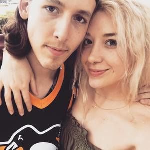 Meet your Posher, Grant